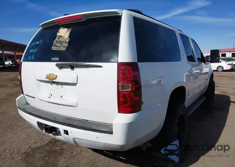 2014 Chevrolet Suburban 1500 Lt из США, поврежденный, VIN 1GNSKJE72ER197763